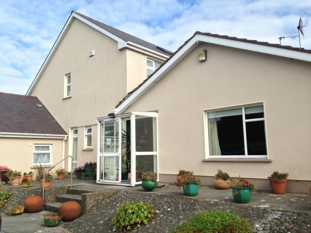 An Gleann Accommodation Milltown Malbay Buitenkant foto
