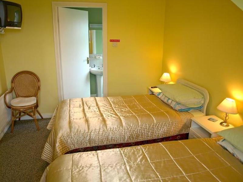 An Gleann Accommodation Milltown Malbay Buitenkant foto